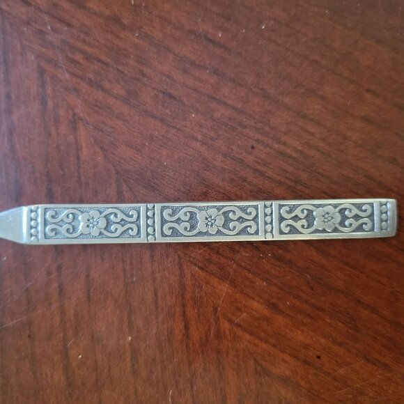 Oneida Community Stainless Slotted Serving Spoon With Floral Handle Design - Picture 2 of 4